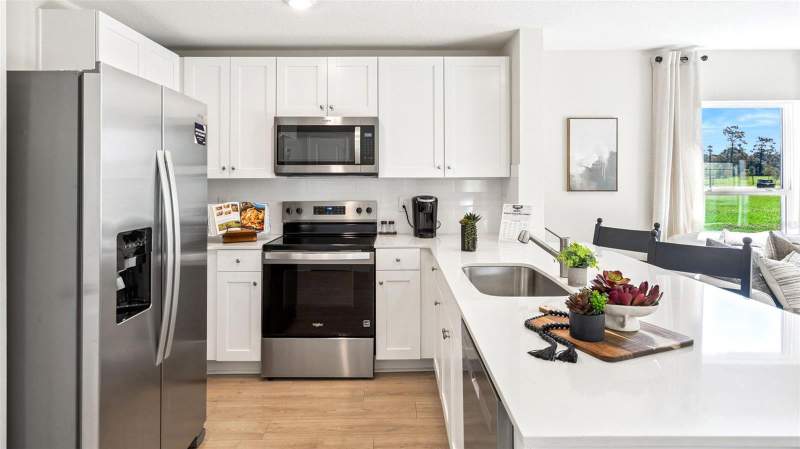 3 bedroom Townhouse at 1684 Sugarwood Loop, Towns At Summit, Deland — photo 5