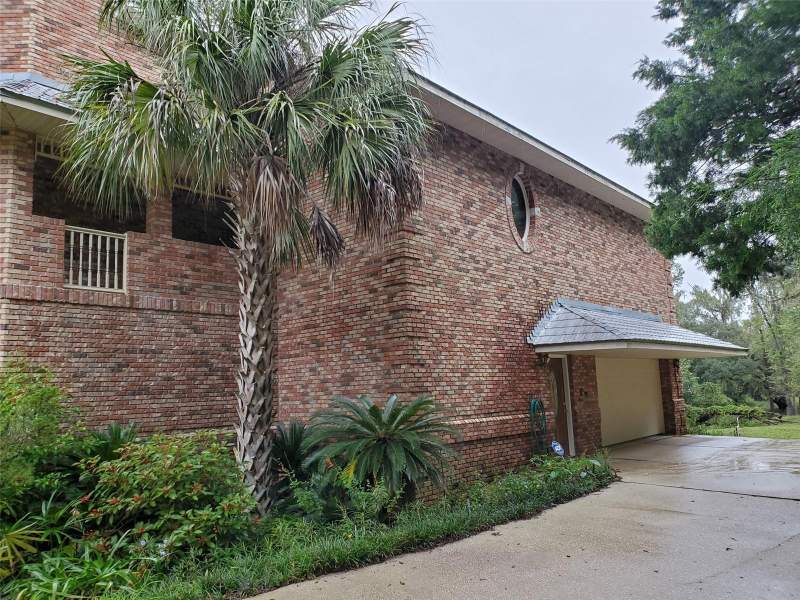 2 bedroom Single Family Residence at 5422 Cyril Drive, River Heights Estate, Dade City — photo 3