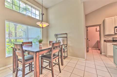 5847 Heronrise Crescent Drive, Lithia FL - photo 10 of 31