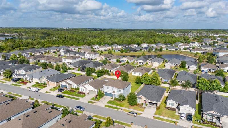 4 bedroom Single Family Residence at 2933 Deerberry Lane, Serenoa Vllage 2 Ph Jb-1, Clermont — photo 4