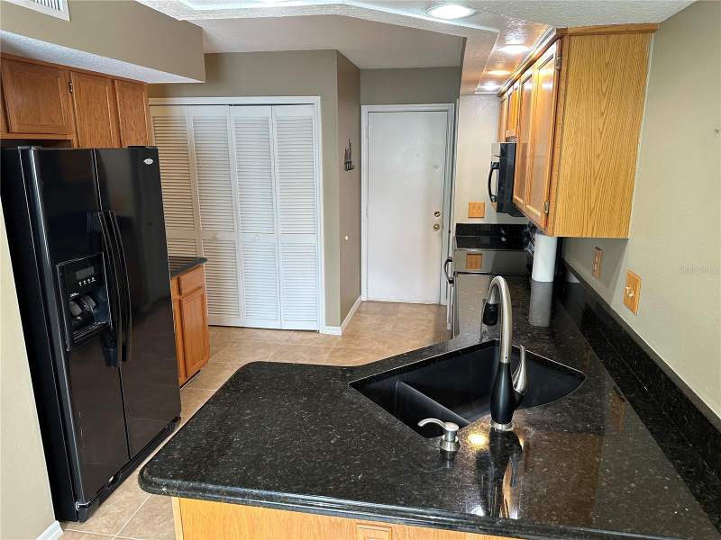 3 bedroom Single Family Residence at 3837 HOLSTON WAY, WEDGEWOOD GROVES, ORLANDO — photo 5