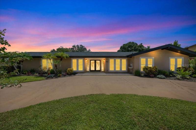 4 bedroom Single Family Residence at 1701 Allens Creek Drive, Sharon Oaks Estates Rep, Clearwater — photo 3