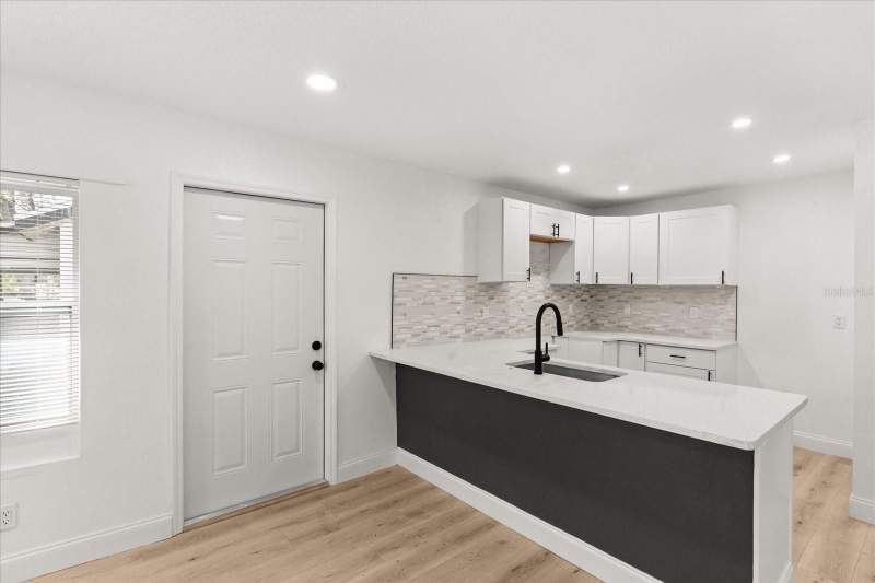 3 bedroom Single Family Residence at 1759 43rd Street, Richardsons W E, St Petersburg — photo 5