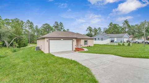 11277 Fool Duck Avenue, Weeki Wachee FL - photo 9 of 58