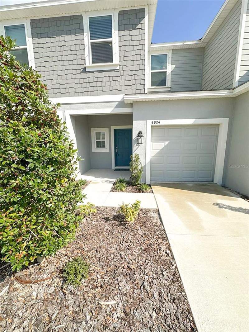 3 bedroom Townhouse at 5924 Whetstone Court, Edgestone North At Artisan Lakes, Palmetto — photo 1