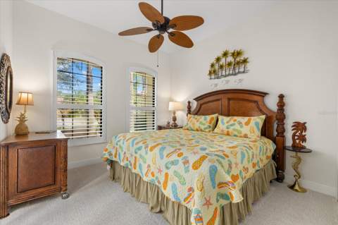 7651 Portstewart Drive, Lakewood Ranch FL - photo 12 of 59