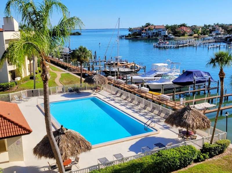 2 bedroom Condominium at 106 1st Street #215, Village At Tierra Verde Condo, St Petersburg — photo 3