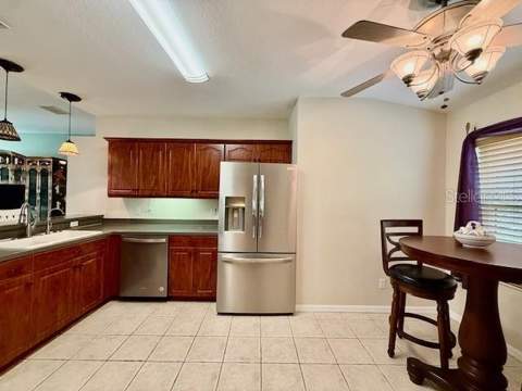 10036 Brookdale Drive, New Port Richey FL - photo 9 of 49