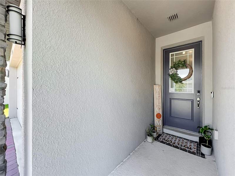 4 bedroom Single Family Residence at 2327 Bear Peak Road, Villages At Minneola Hills, Minneola — photo 5