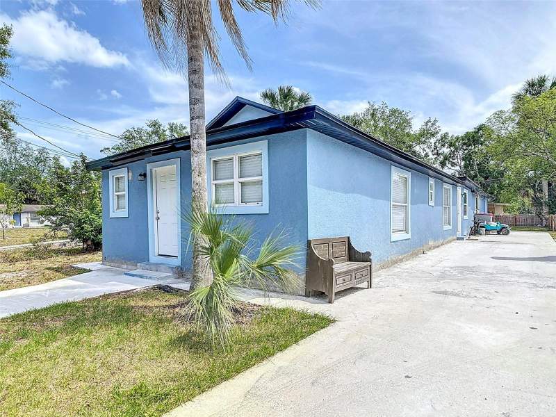 1403 W 13TH PLACE home for sale in De Forests