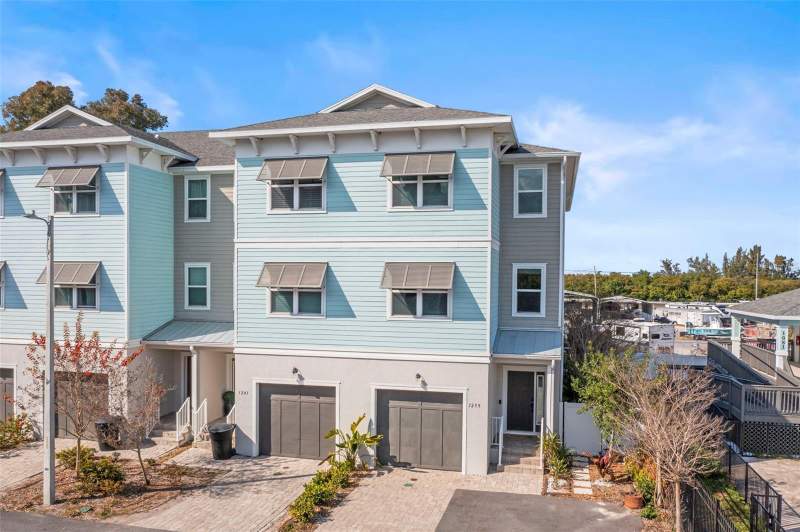 Riviera Townhomes