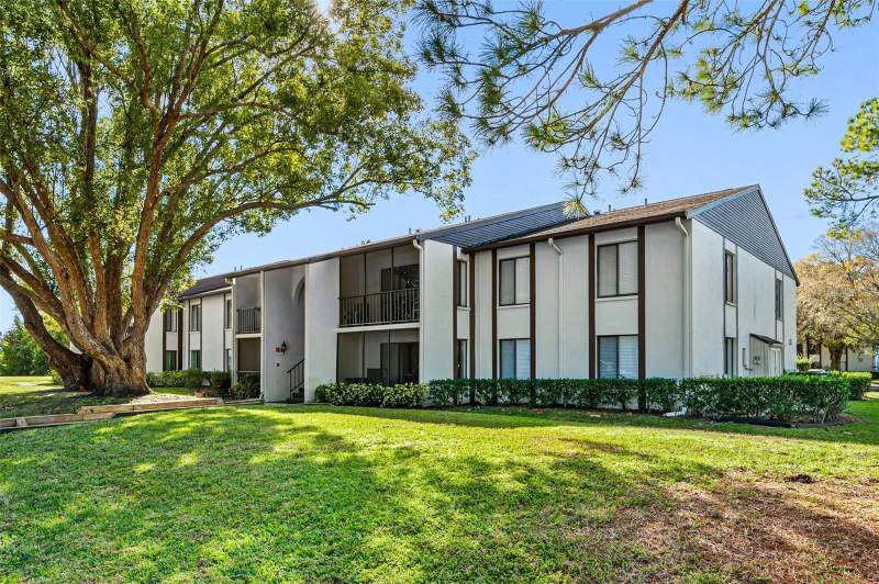 2 bedroom Condominium at 2642 Pine Ridge Way #G2, Pine Ridge At Palm Harbor, Palm Harbor — photo 3