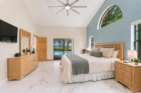 10307 Waters Edge Court, Weeki Wachee FL - photo 24 of 46