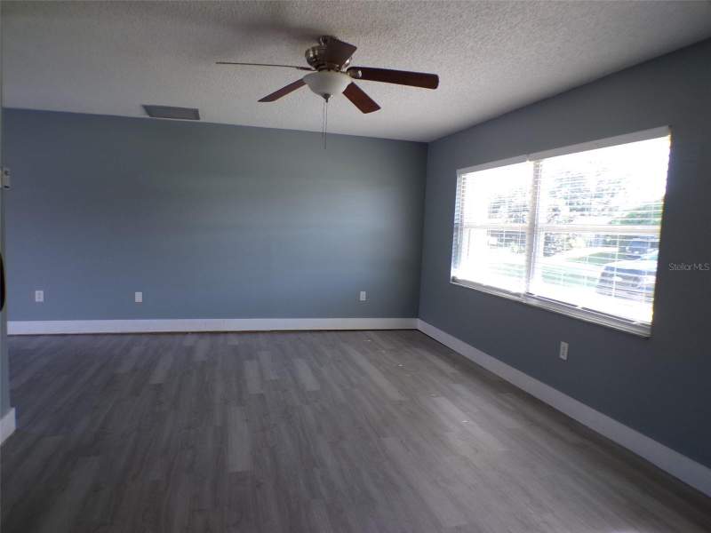 2 bedroom Single Family Residence at 3355 Idlewild Street, Port Charlotte Sub Sec 13, Port Charlotte — photo 3