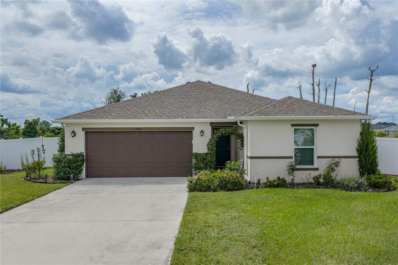 3 bedroom Single Family Residence at 1444 Mattie Pointe Lane, Mattie Pointe, Auburndale — photo 2