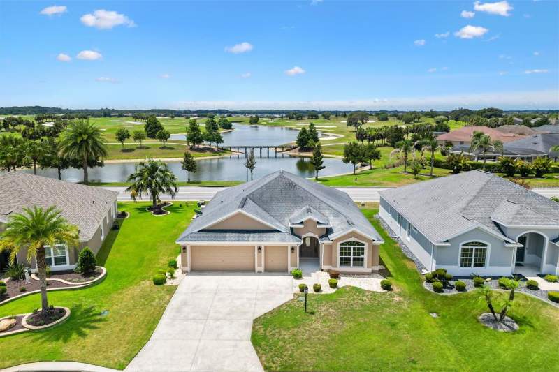 3 bedroom Single Family Residence at 486 Independence Path, Villages/Sumter, The Villages — photo 2