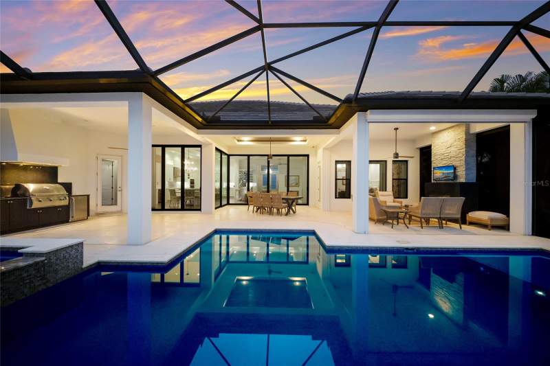 3 bedroom Single Family Residence at 764 Crosswind Avenue, Lakehouse Cove/Waterside Ph 1, Sarasota — photo 2