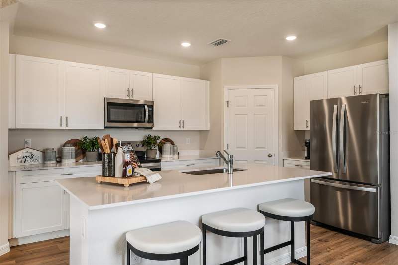 4 bedroom Single Family Residence at 9864 Pelican Coast Drive, Pasadena Woods, Dade City — photo 2