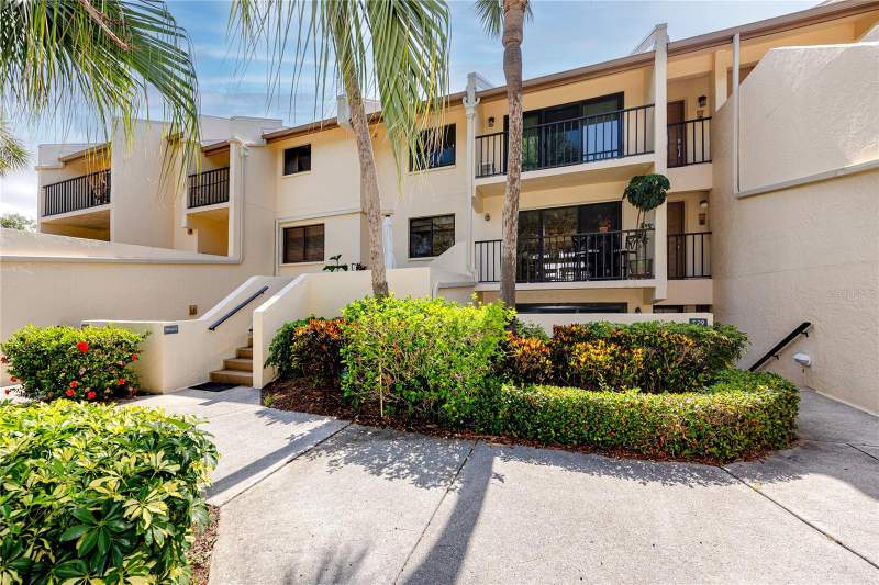 7530 SUNSHINE SKYWAY LANE #115 home for sale in Seapointe Terrace Condo