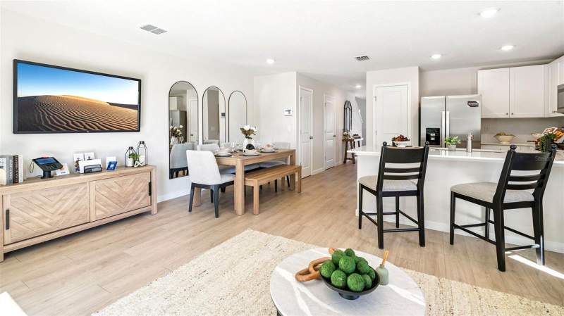3 bedroom Townhouse at 1672 Sugarwood Loop, Towns At Summit, Deland — photo 2