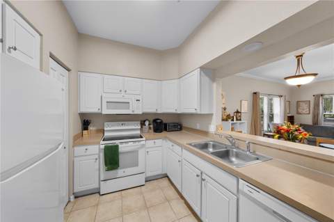 9177 SW 52nd Road #E-103, Gainesville FL - photo 14 of 47