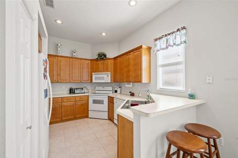 10199 Holly Berry Drive, Weeki Wachee FL - photo 13 of 53