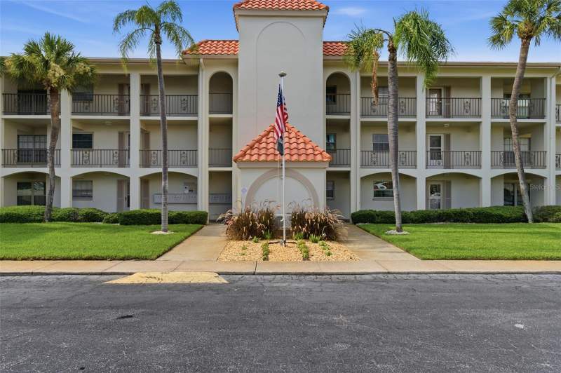 2 bedroom Condominium at 19029 US HIGHWAY 19 #7-12, IMPERIAL COVE 7, CLEARWATER — photo 2