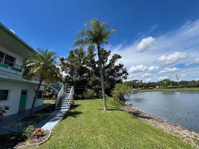2 bedroom Condominium at 6100 21st Street #15, Town Apts Condo, St Petersburg — photo 3