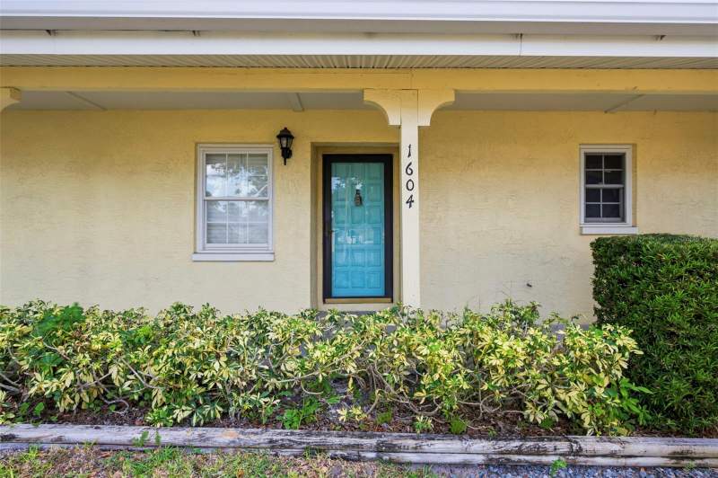 1 bedroom Villa at 2465 Northside Drive #1604, Woodland Villas Condo 1, Clearwater — photo 2