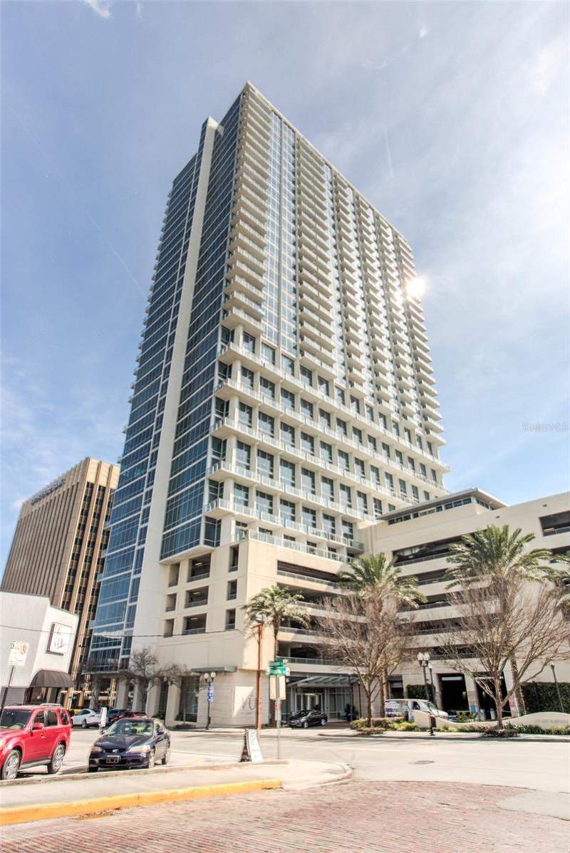 150 E ROBINSON STREET #6S-15 (631) home for sale in Vue Lake Eola