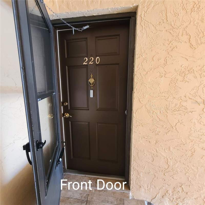 3 bedroom Condominium at 220 Buttonwood Circle #220, Gardens The Condo, Seminole — photo 3