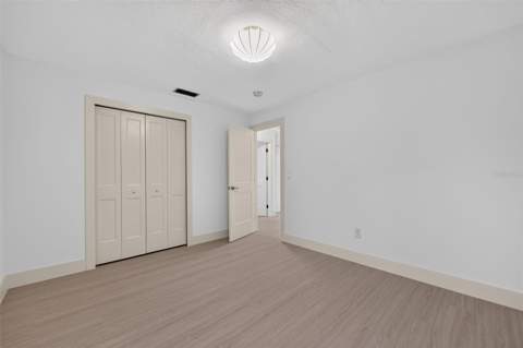 870 Narcissus Avenue, Clearwater Beach FL - photo 8 of 54