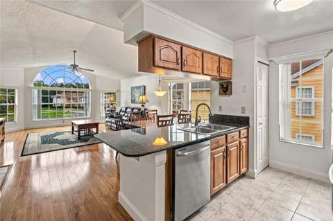 2478 Sweetwater Club Circle #92, Kissimmee FL - photo 10 of 36