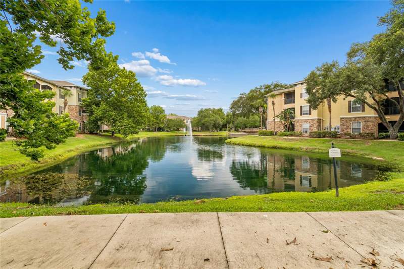 2 bedroom Condominium at 10203 Courtney Palms Boulevard #103, Courtney Palms Condo, Tampa — photo 4