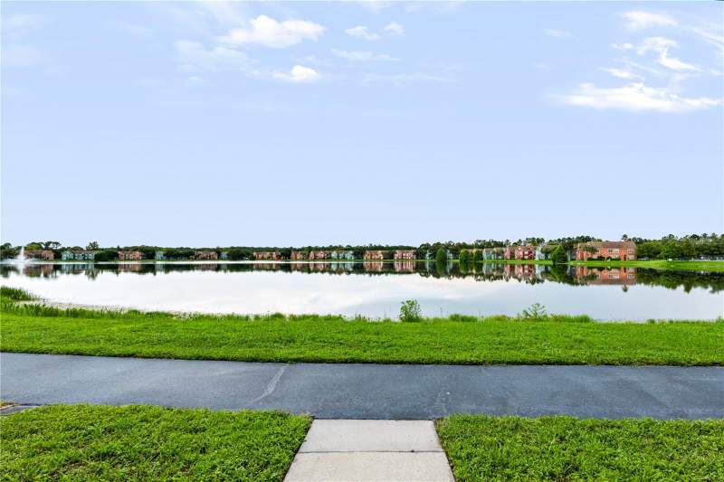 2 bedroom Condominium at 9818 Lake Chase Island Way #9818, Lake Chase Condo, Tampa — photo 2
