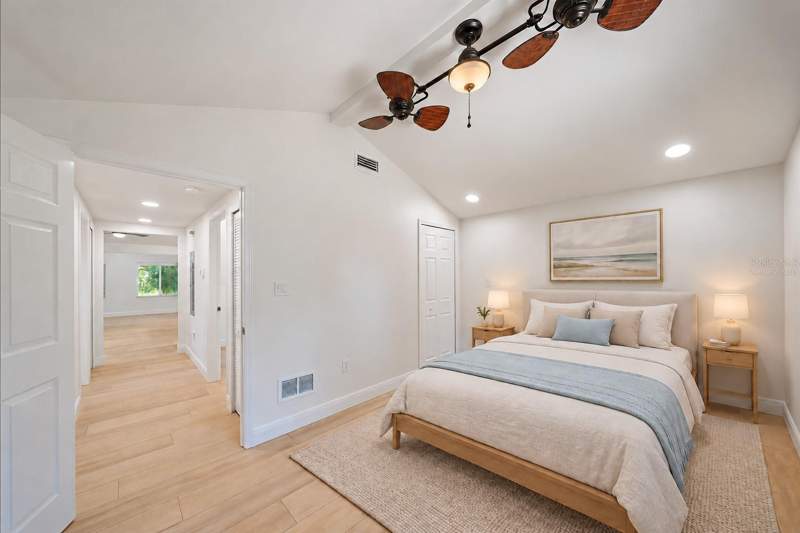 2 bedroom Single Family Residence at 430 W Harvard Street, Englewood Plat Of, Englewood — photo 4