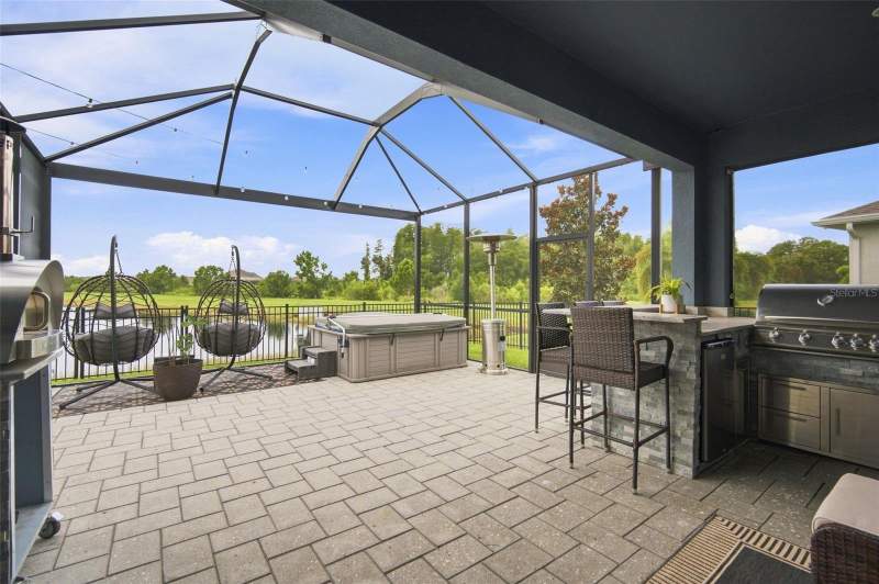 4 bedroom Single Family Residence at 5306 Silver Sun Drive, Waterset Ph 5A-1, Apollo Beach — photo 5