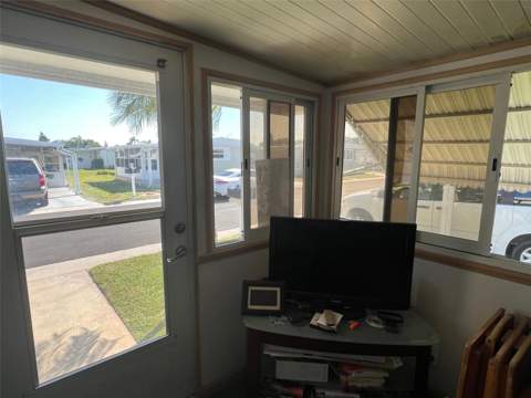 11300 124th Avenue #95, Largo FL - photo 8 of 25