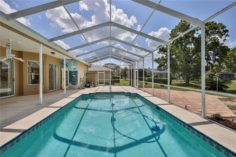 3 bedroom Single Family Residence at 10376 Henderson Street, Seven Hills, Spring Hill — photo 3