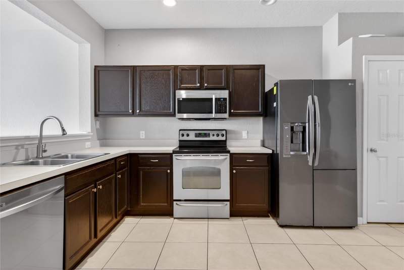 3 bedroom Townhouse at 4954 SW 45th Circle, Wynchase Twnhms, Ocala — photo 5