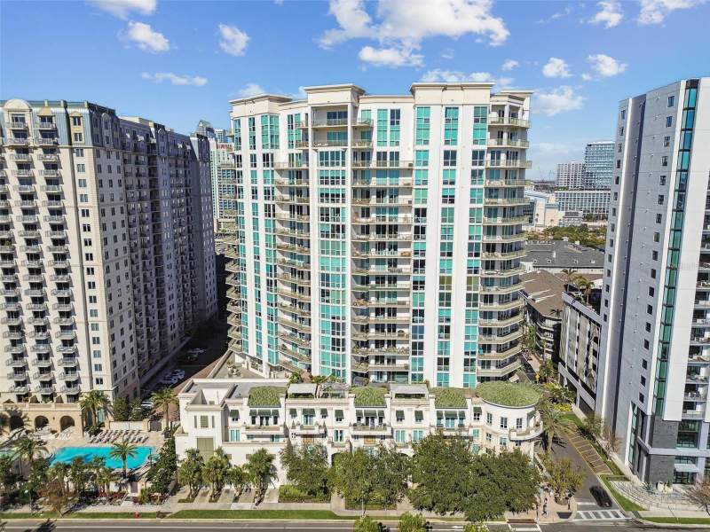 450 KNIGHTS RUN AVENUE #1501 home for sale in The Plaza Harbour Island A Con