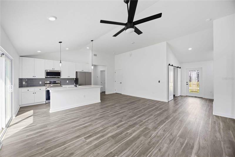3 bedroom Single Family Residence at 1665 Kirkwood Street, 1547 - Port Charlotte Sub 16, North Port — photo 4