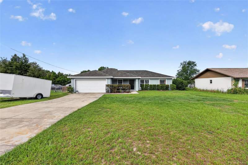 4 bedroom Single Family Residence at 8 Almond Drive Trace, Silver Spgs Shores Un 22, Ocala — photo 2