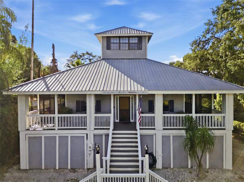 2 bedroom Single Family Residence at 14317 Guava Street, Mak Osburns Sub, Hudson — photo 2