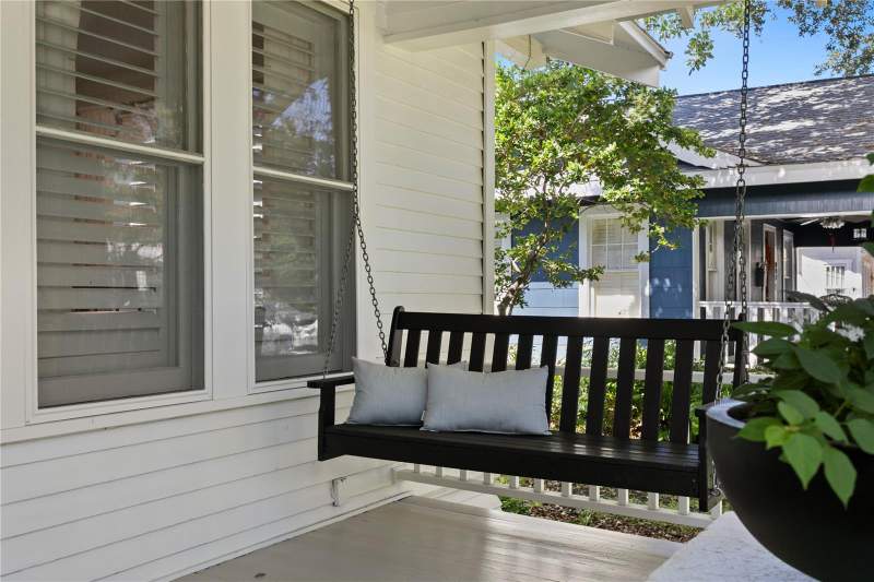 4 bedroom Single Family Residence at 913 S Bruce Street, Lingerlong, Tampa — photo 2