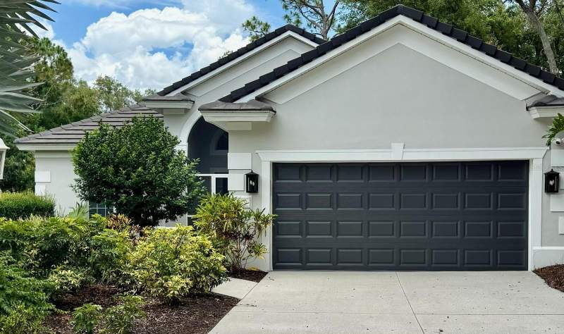 3 bedroom Single Family Residence at 7159 Prestwick Court, University Park, University Park — photo 2