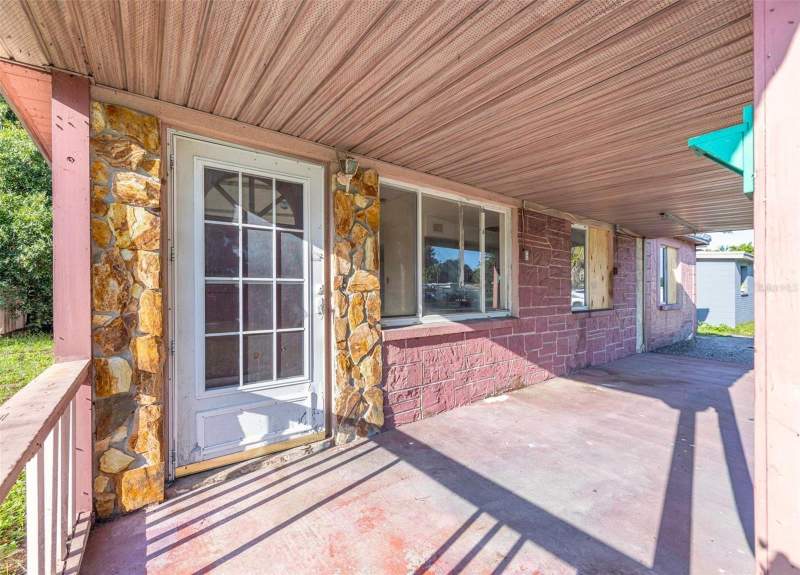 3 bedroom Single Family Residence at 8528 N 92ND TERRACE, CRESTRIDGE 2ND ADD, SEMINOLE — photo 4
