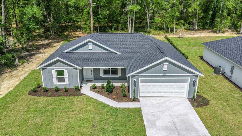 3 bedroom Single Family Residence at 4056 SW 156th Court, Rainbow Park Unit 3, Ocala — photo 2