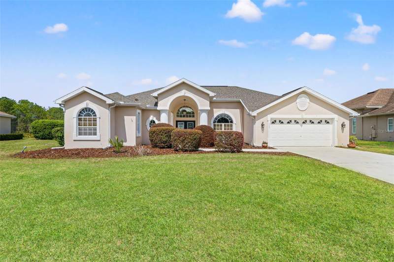 8405 MAYBELLE DRIVE home for sale in Glen Lakes