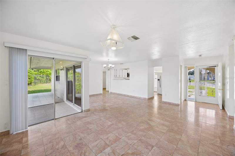 3 bedroom Single Family Residence at 714 Tournament Lane, Poinciana Subdivision Nbrhd 1 Vil 3, Kissimmee — photo 5